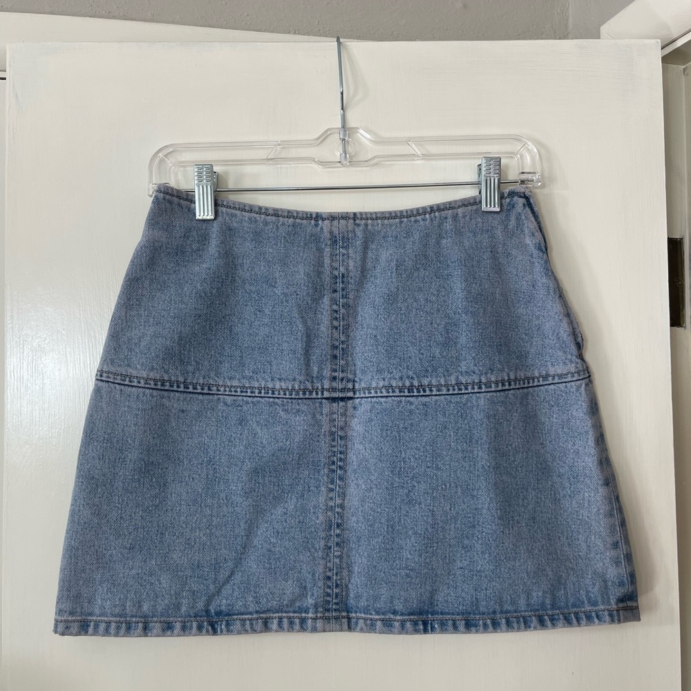 90s GUESS denim mini skirt